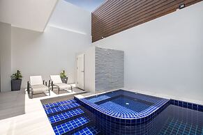 Private Pool Villa Billiard Renovated 22