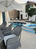 Amazing House With Private Pool in Antalya