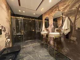 Amazing House With Private Pool in Antalya