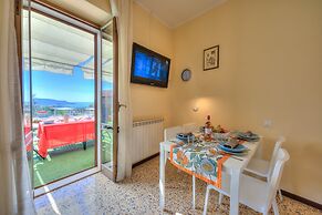 Gemma -hilly Area- Relax With View Lake