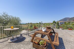 Gemma -hilly Area- Relax With View Lake