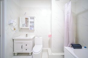 Eagle Town Service Apartment