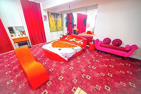 Eagle Town Service Apartment