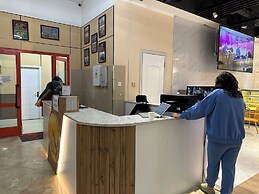 Eagle Town Service Apartment