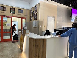 Eagle Town Service Apartment