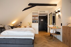 Snoozz Hotels