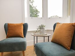 The Florence Suite Stone Cross Mansion