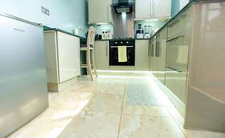 Villa Karibu Serviced Apartments