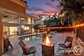 Coastal Poolside Living Near Beaches & Casino