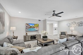 Coastal Poolside Living Near Beaches & Casino