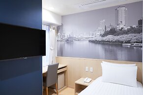 Travelodge Honmachi Osaka