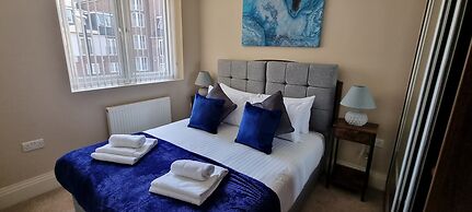 Town Center 4 Bedroom 4 bathroom House