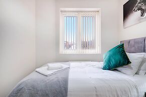 Town Center 4 Bedroom 4 bathroom House