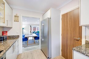 Town Center 4 Bedroom 4 bathroom House