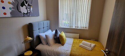 Town Center 4 Bedroom 4 bathroom House