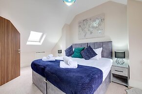 Town Center 4 Bedroom 4 bathroom House