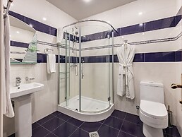 La Defense Hotel Yerevan