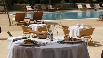 Hala Hotel & Aqua Park