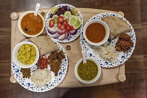 The Lazy River Cottage by cosmicstays