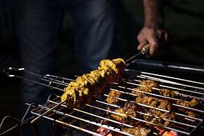 The Lazy River Cottage by cosmicstays