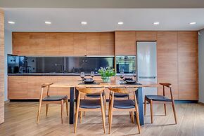 Stunning 2-bed Pool Villa in Skepasti