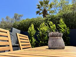 Stunning 2-bed Pool Villa in Skepasti