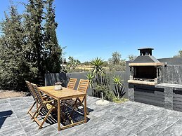 Stunning 2-bed Pool Villa in Skepasti