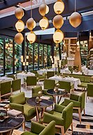 Vakko Hotel and Residence