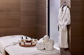 Vakko Hotel and Residence