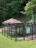 Twin Ponds Retreats 4 Bedroom Retreat by RedAwning