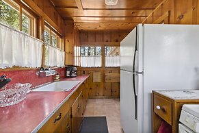 The Nest 4 Bedroom Cabin by Redawning
