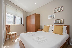 Liiiving - Terrace Downtown Apartment