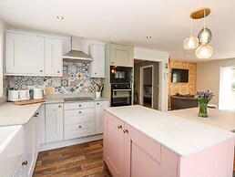 Daisy Tree Cottage