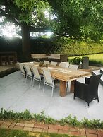 Bed & bokes aan de Maaskant