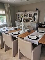 Bed & bokes aan de Maaskant