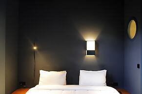 Blueberry Nights Hotel