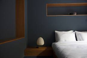 Blueberry Nights Hotel