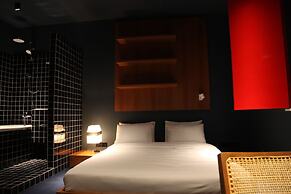 Blueberry Nights Hotel