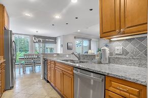 1261 Harbour Town Club at The Sea Pines Resort