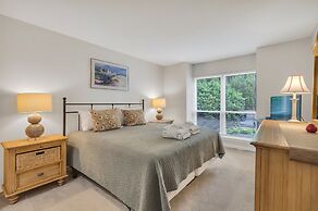 2385 Lighthouse Tennis at The Sea Pines Resort