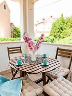 Central Apartment Bol