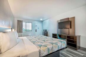 Motel 6 Texarkana, TX