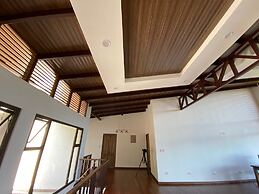 Arte de Plumas birding lodge