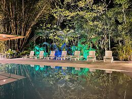 Grand Park Manuel Antonio