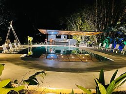 Grand Park Manuel Antonio