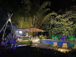 Grand Park Manuel Antonio