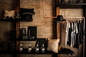Casa Silencio Hotel Boutique & Distillery