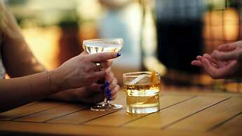 Waymore's Guest House & Casual Club