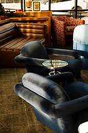 Waymore's Guest House & Casual Club