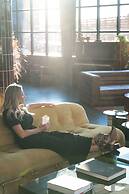 Waymore's Guest House & Casual Club